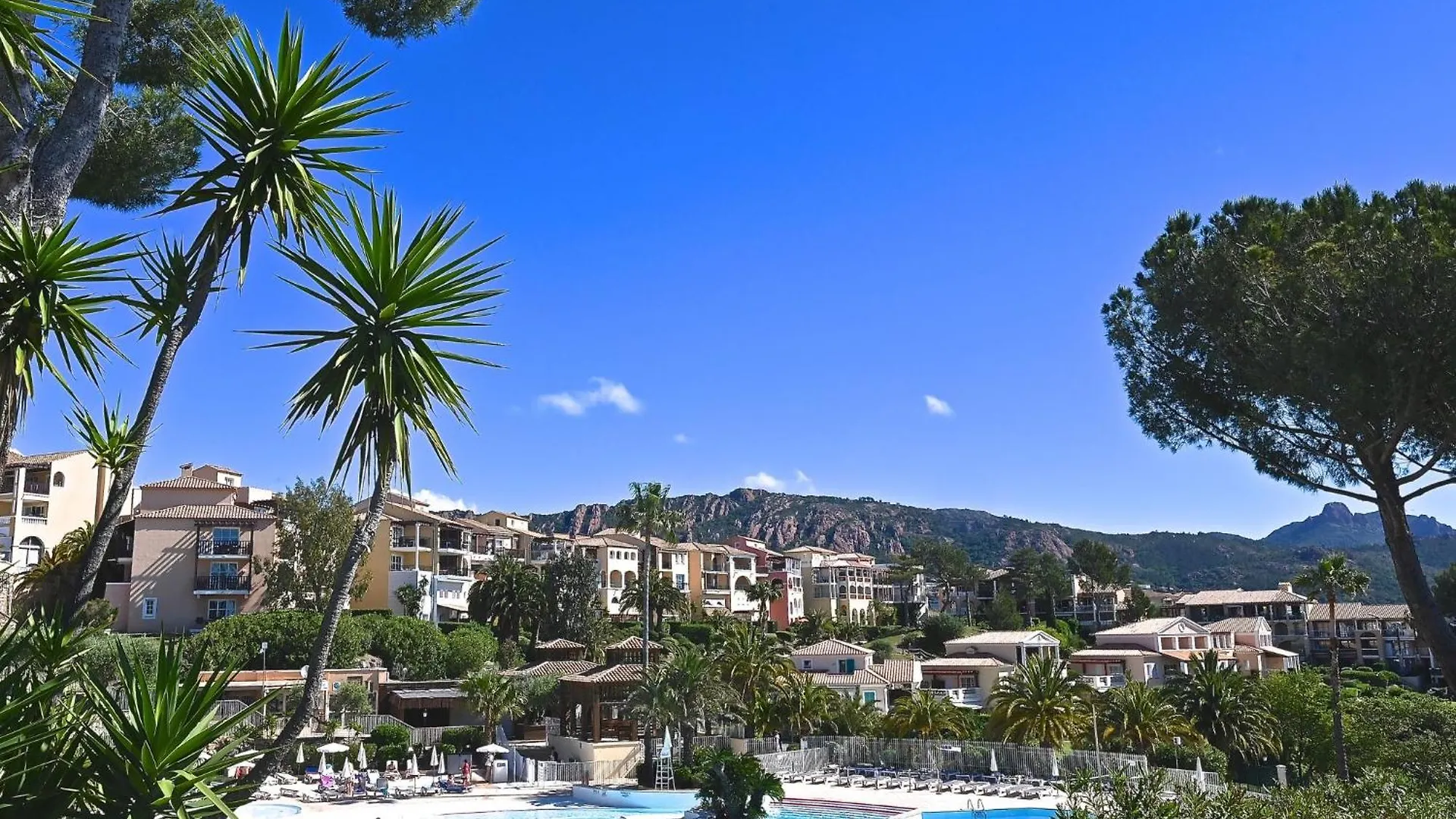 Apartment Village Cap Esterel - L'Esquinade-110 By Interhome Saint-Raphaël