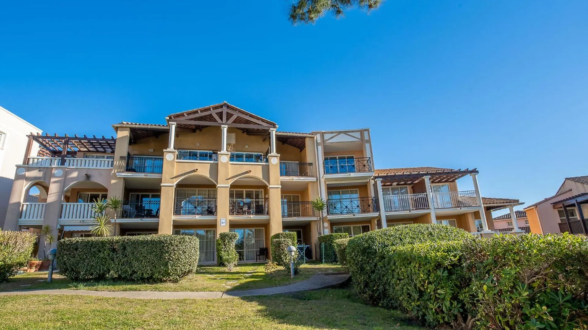 Apartment Village Cap Esterel - L'Esquinade-110 By Interhome Saint-Raphaël Frankreich